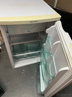 Lednička Polar s malým mrazákem - 4