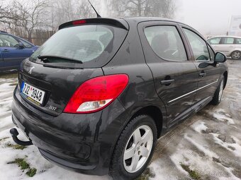 Peugeot 207  1.4i 16V - 4
