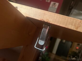 Rozkládací jídelní stůl - 4