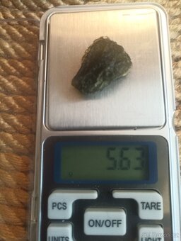 Vltavín 5,63g s 3D rámečkem - 4