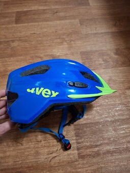 Helma Uvex Quatro Junior - 4