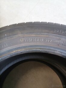 K prodeji 2 kusy letních pneu rozměr 225/55 R 19 - 4