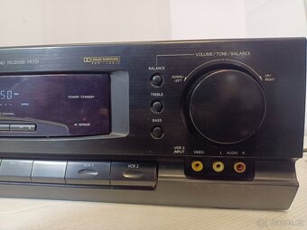 PHILIPS zesilovač s rádiem - 4