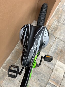 Dětské kolo Specialized vel.20 - 4