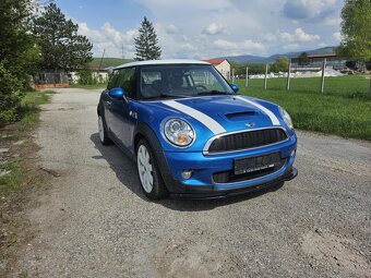 Rozprodám mini Cooper R56 2006 1.6 turbo benzín 128kw - 4
