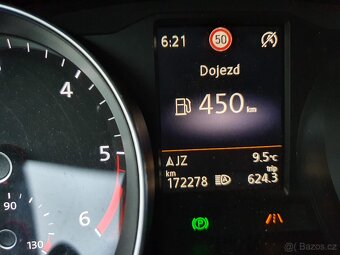 Budíky VW Passat B8 r.v. 2016 barevné. - 4