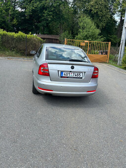 Škoda Octavia II, 2.0 TDI v automatu - Laurin & Klement - 4