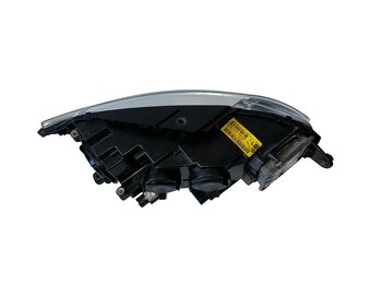 Levý přední xenon 3C8941751C VW Passat CC r.v. 2011 - 4