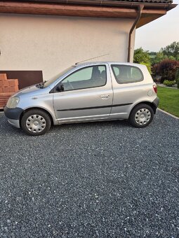 TOYOTA YARIS 1.0 litr. - 4