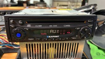 Blaupunkt KIEL CD30 4x40W CD autorádio - 4