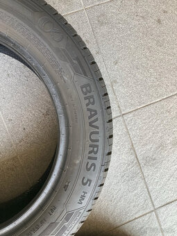 osobní pneumatiky 185/60 R15 88H Barum Bravuris 5-jako nové - 4