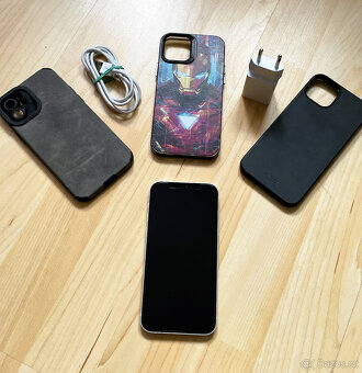 Apple Iphone 12 64GB bílý / krásný stav / 100% baterie / - 4