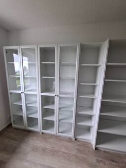 Ikea knihovna "Billy" - 4