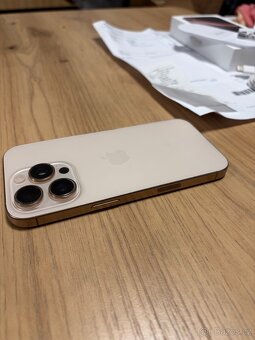 Apple iPhone 16 Pro 128Gb pouštní Titan - 4