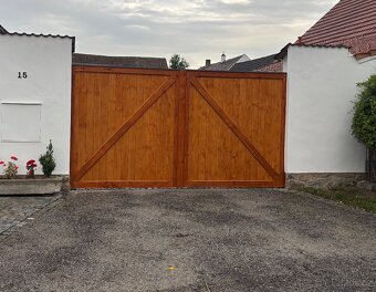 TESAŘSKÉ, STAVEBNÍ A ŘEMESLNÉ PRÁCE - 4