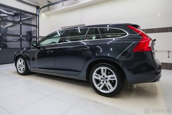 Volvo V60 2014 2.4 D4 AWD/AT 133 kW , tažné zařízení - 4