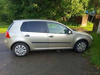 Prodám vw golfa 5 generace rok výroby 2005 - 4