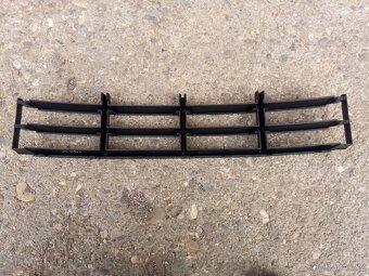 Škoda Fabia II / 2 - Nová přední mřížka nárazníku - 4