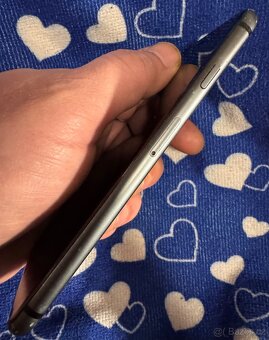 iPhone 8 - 4