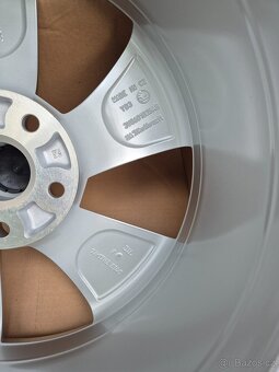 5x112 r17 Škoda Superb 3- top stav - 4