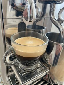 Kávovar Nespresso creatista plus - rezervovano - 4