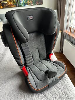 Autosedačka Britax Römer Kidfix XP 15-36 kg. - 4