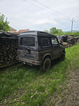 Suzuki Samurai - 4