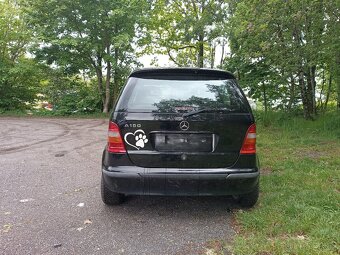 Mercedes A - 4