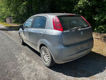 Fiat Punto 1,3 JTD 66kW r.v. 2006, motor ok, bez koroze - 4