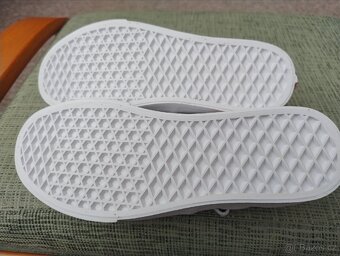 Tenisky unisex 39 nové - 4
