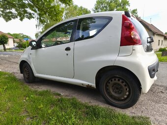 Prodám Peugeot 107 - 4