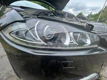 Světlomety přední. Jaguar XF - 4