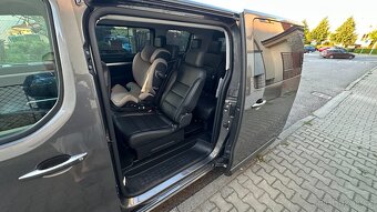 Peugeot E-Traveller Allure 2022, 61tis KM, 100kW, 75kWh - 4