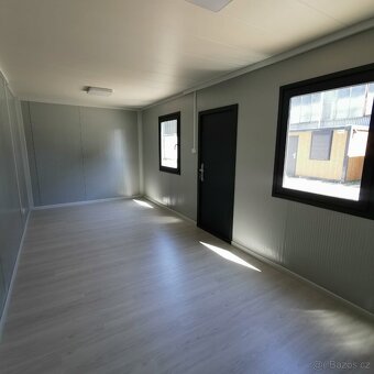 Obytný kontejner PMP o rozměru 3 x 7 m - 4