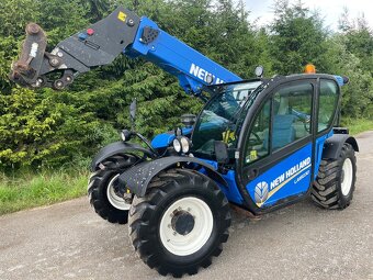 Predám Teleskopický manipulátor New Holland LM 5030 - 4