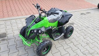 Dětská dvoutaktní čtyřkolka MiniGade 49ccm E-s - 4