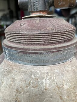 Plynová bomba prazdna - 4