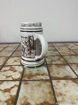 Vintage Pivní Korbel "Divoká Zvířata" - 4