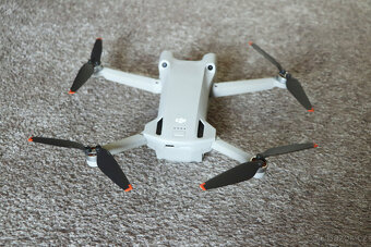 Dron DJI Mini 3 PRO, Fly More Kombo, 3 baterie, filtry - 4