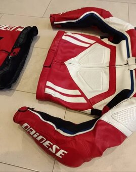 Dainese Gran Premio-Pánská kožená moto kombinéza, dvoudílná - 4