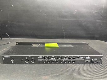 Tascam US-16x08 Audio Interface Č15 - 4
