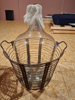 Skleněný demižon 20l - 4