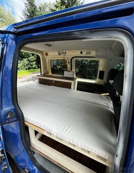 ⭐⭐⭐SPACÍ OBYTNÁ VESTAVBA VOLKSWAGEN CADDY - 4
