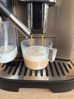DeLonghi Magnifica Evo - 4
