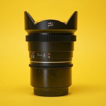 Samyang VDSLR set | 14 | 24 | 35 | 50 | 85 | Canon RF - 4