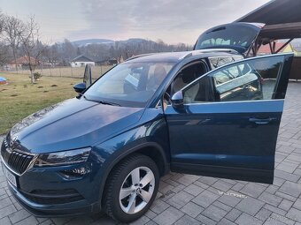 Prodám Škodu Karoq 1.5 TSI, rok 2019, Modrá Lava metalíza - 4