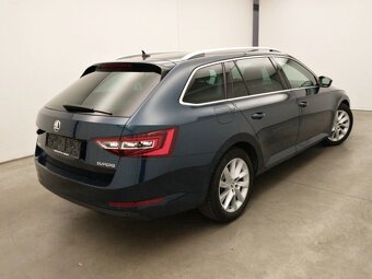 ŠKODA Superb, 2.0 TDi (110 kW), DSG, vyhřívaná zadní sedadla - 4