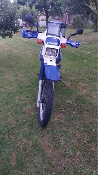 Suzuki dr 650 R - 4