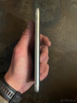 Appl iPhone 11 - 4
