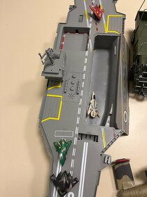 Prodám dětské vojenské hračky, letadla, auta, tank,..... - 4